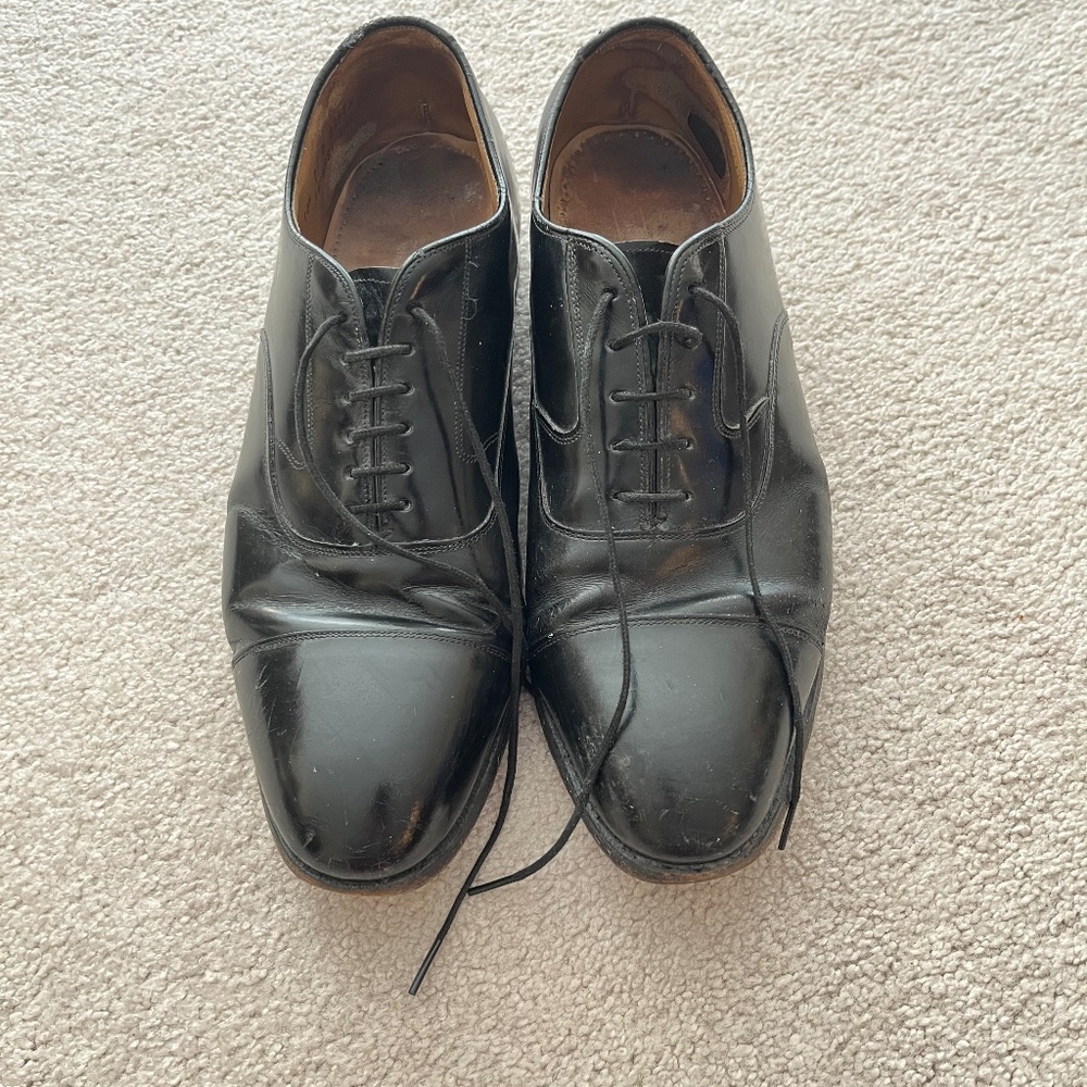 Black Leather Johnston & Murphy Dress Shoes